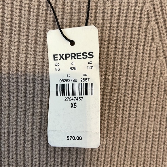 Express Sweater size XS new with tags - Picture 2 of 3